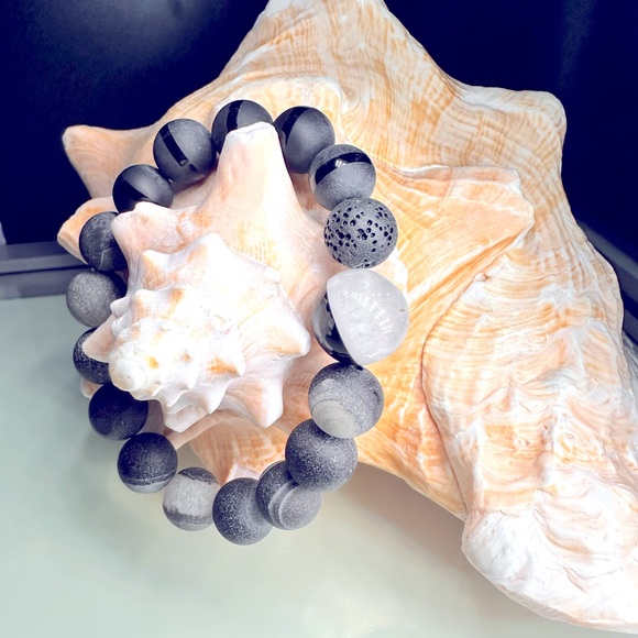 DRUZI AGATE + TUXEDO + ONYX + STONES BRACELET Size 7” - Picture 2 of 13